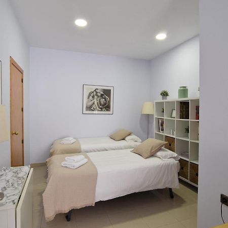 Apartamento Malagueta Gutenberg Malaga Exterior photo