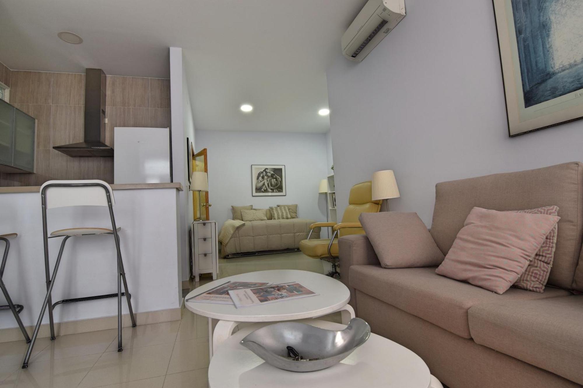 Apartamento Malagueta Gutenberg Malaga Exterior photo