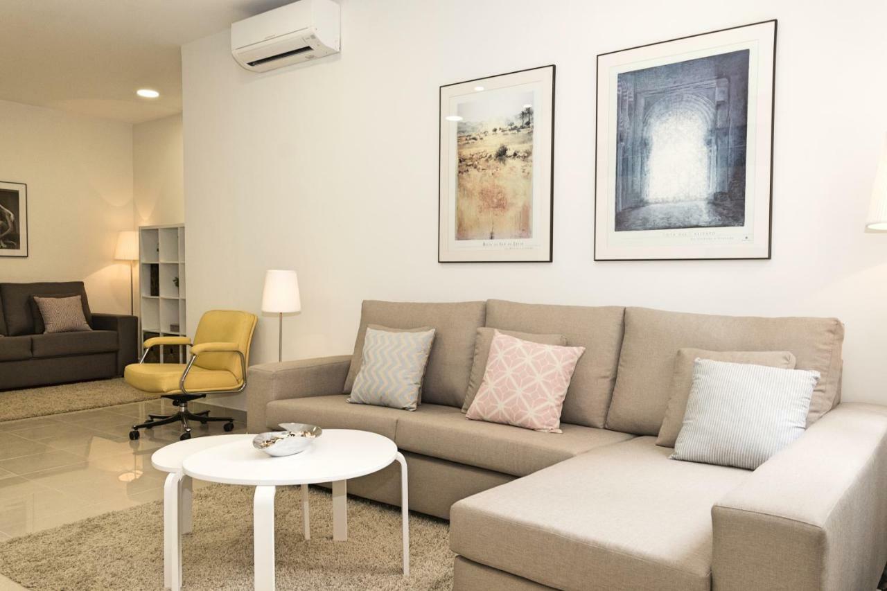 Apartamento Malagueta Gutenberg Malaga Exterior photo