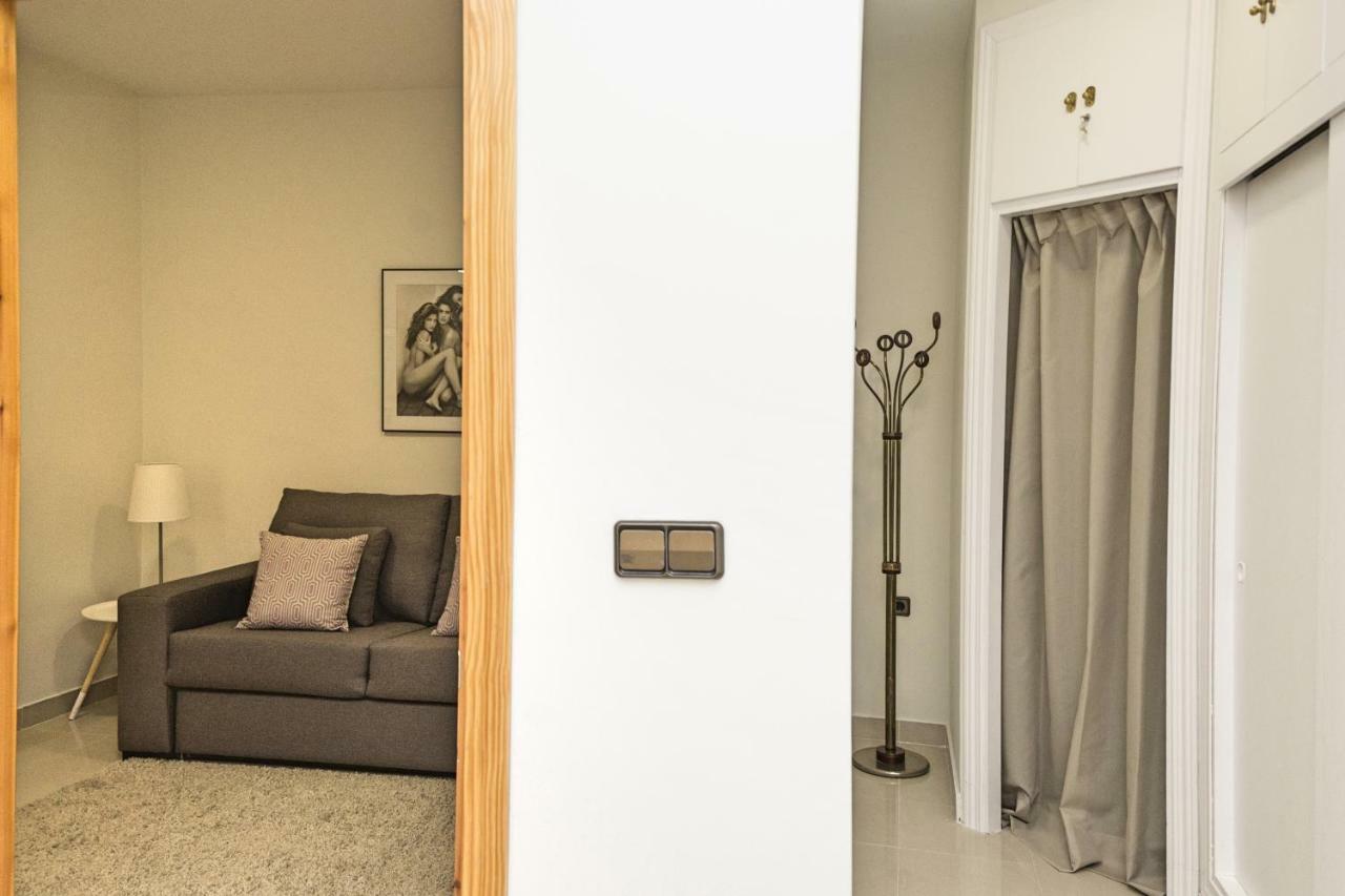 Apartamento Malagueta Gutenberg Malaga Exterior photo
